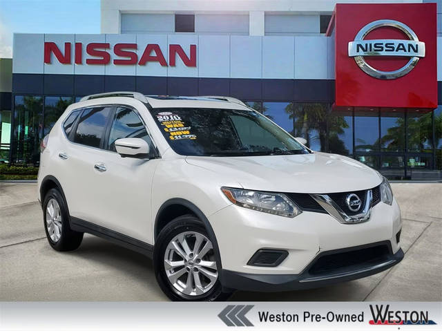 2016 Nissan Rogue SV FWD photo