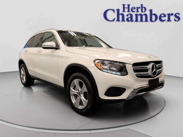 2018 Mercedes-Benz GLC-Class GLC 300 AWD photo