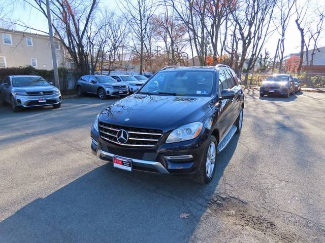 2015 Mercedes-Benz M-Class ML 350 AWD photo