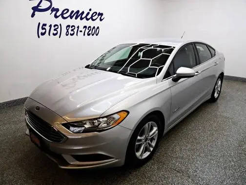 2018 Ford Fusion SE FWD photo