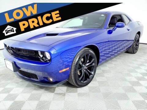 2018 Dodge Challenger SXT RWD photo