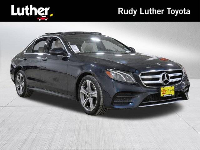 2018 Mercedes-Benz E-Class E 300 AWD photo