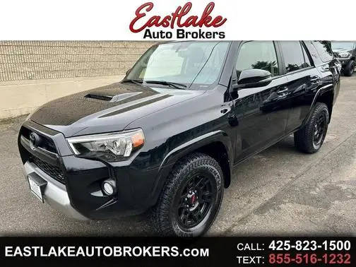 2018 Toyota 4Runner TRD Off Road Premium 4WD photo