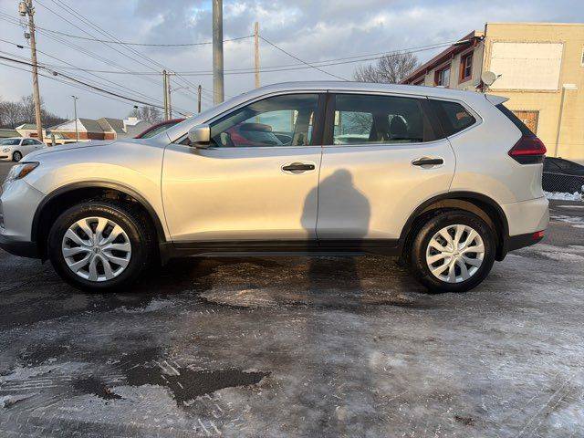 2018 Nissan Rogue S AWD photo