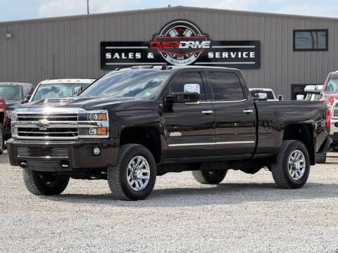 2018 Chevrolet Silverado 3500HD High Country 4WD photo