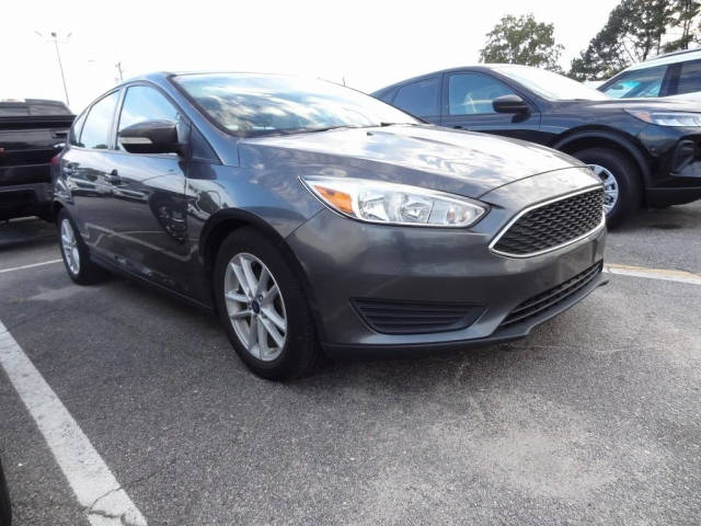 2018 Ford Focus SE FWD photo