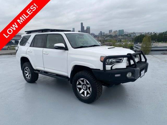 2018 Toyota 4Runner TRD Off Road Premium 4WD photo