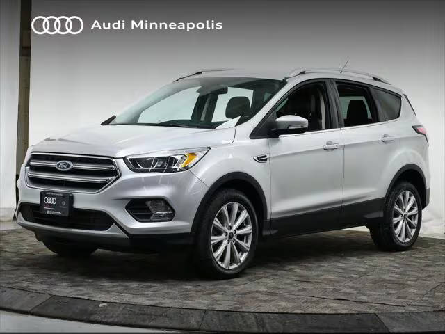 2017 Ford Escape Titanium FWD photo