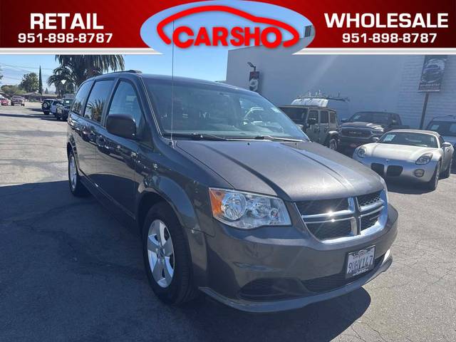 2017 Dodge Grand Caravan SE FWD photo