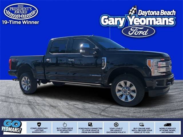 2017 Ford F-350 Super Duty Platinum 4WD photo