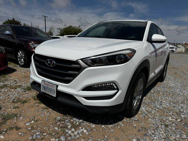 2016 Hyundai Tucson SE FWD photo