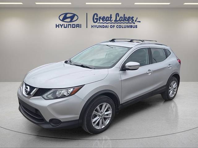 2017 Nissan Rogue Sport SV AWD photo
