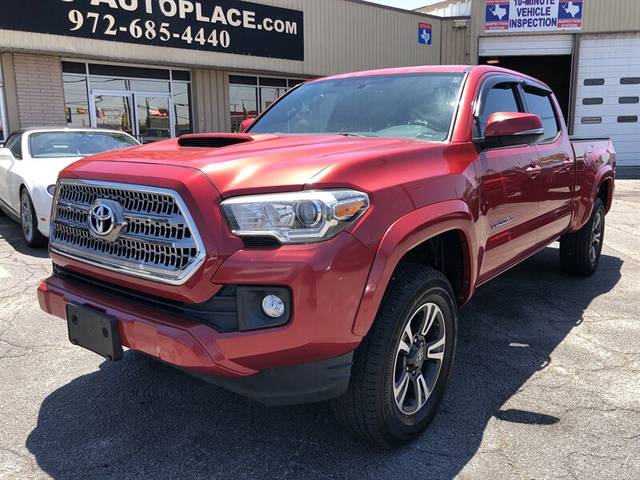 2016 Toyota Tacoma TRD Sport RWD photo