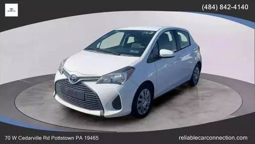 2017 Toyota Yaris L FWD photo