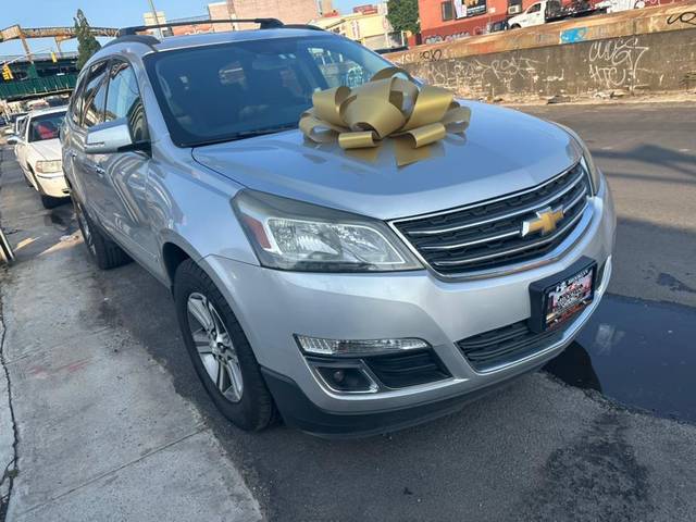 2016 Chevrolet Traverse LT FWD photo