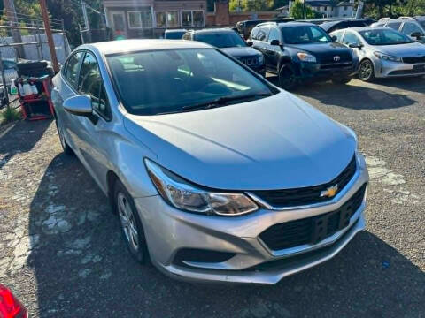 2018 Chevrolet Cruze LS FWD photo