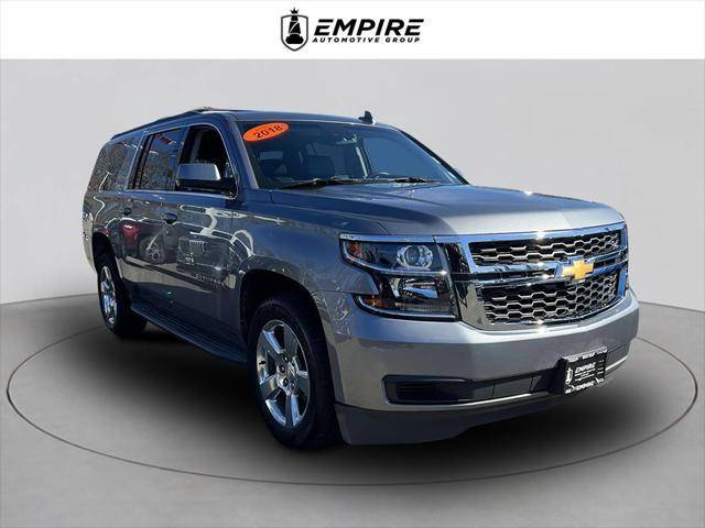 2018 Chevrolet Suburban LT 4WD photo