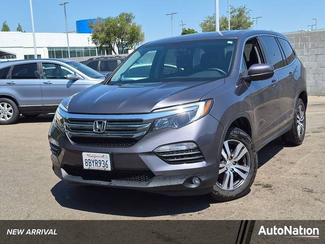 2017 Honda Pilot EX-L FWD photo