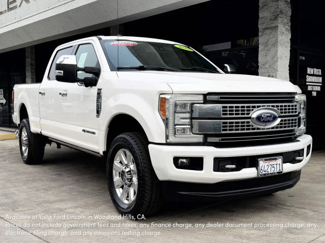 2018 Ford F-350 Super Duty Platinum 4WD photo