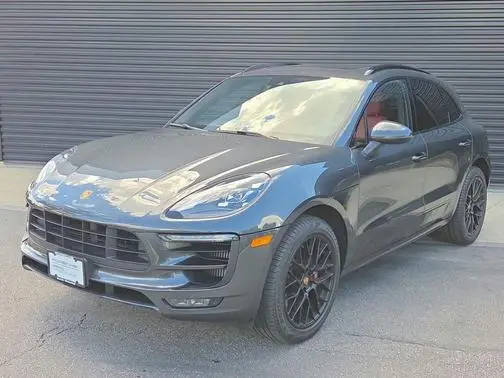 2018 Porsche Macan GTS AWD photo