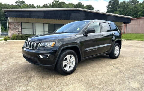 2018 Jeep Grand Cherokee Laredo RWD photo