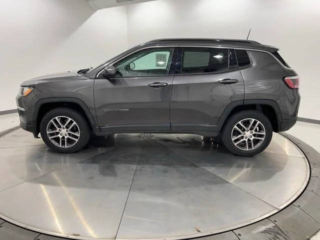 2018 Jeep Compass Latitude 4WD photo