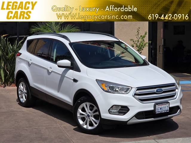 2018 Ford Escape SEL FWD photo