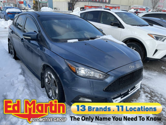 2018 Ford Focus ST FWD photo