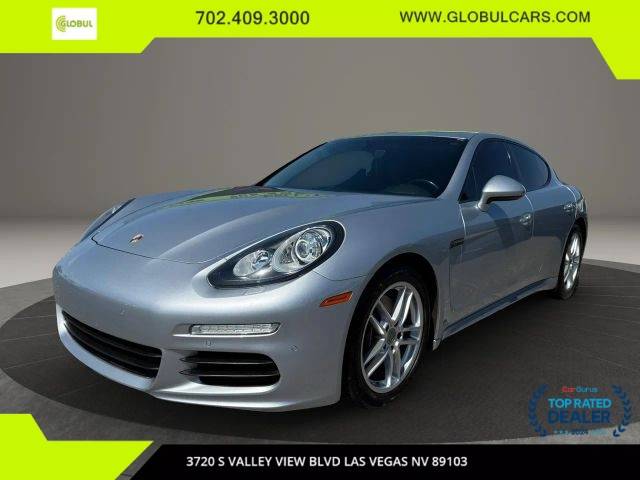 2015 Porsche Panamera RWD photo