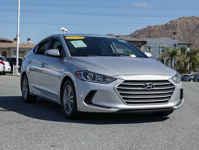 2018 Hyundai Elantra SEL FWD photo