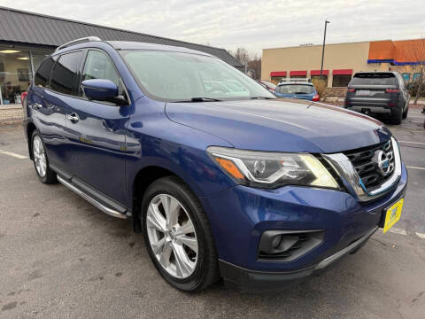 2018 Nissan Pathfinder SL 4WD photo