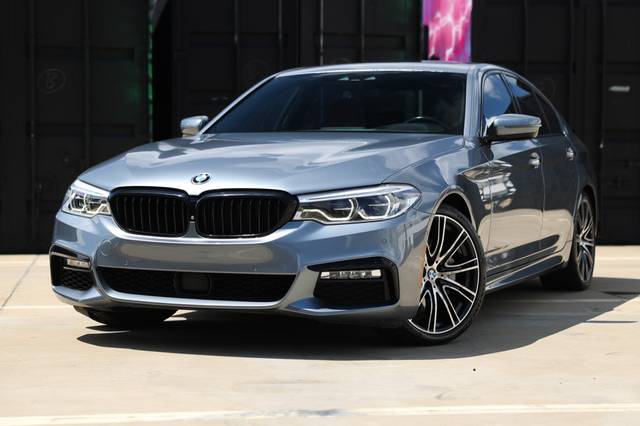 2018 BMW 5 Series 540i RWD photo