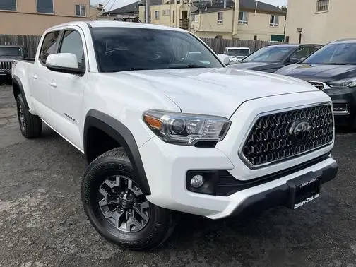 2018 Toyota Tacoma TRD Off Road 4WD photo