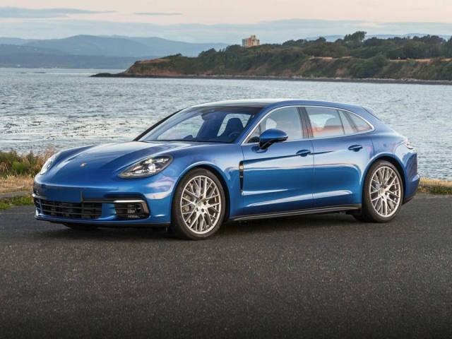 2018 Porsche Panamera 4S AWD photo