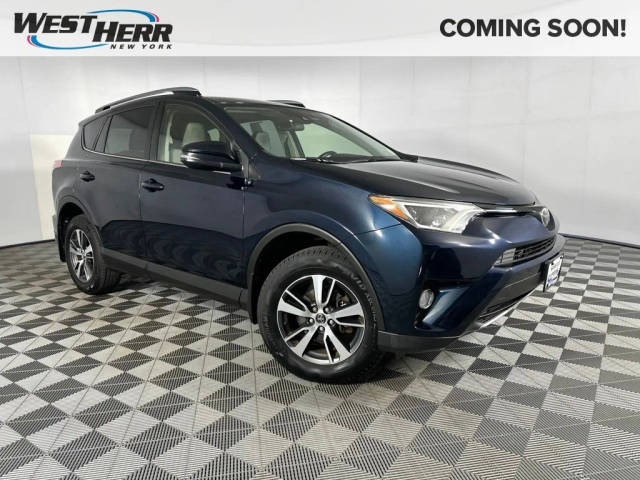 2018 Toyota RAV4 XLE AWD photo