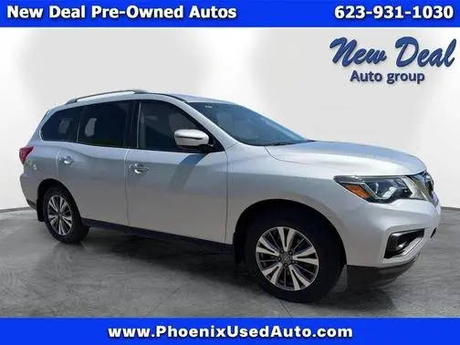 2018 Nissan Pathfinder SV FWD photo