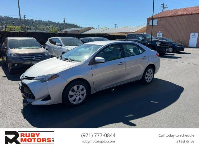2017 Toyota Corolla LE FWD photo