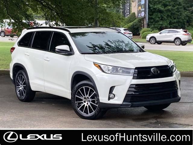 2018 Toyota Highlander SE FWD photo