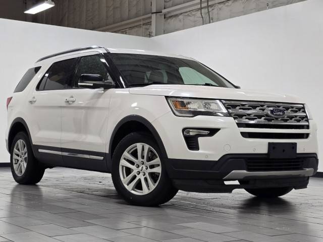 2018 Ford Explorer XLT 4WD photo