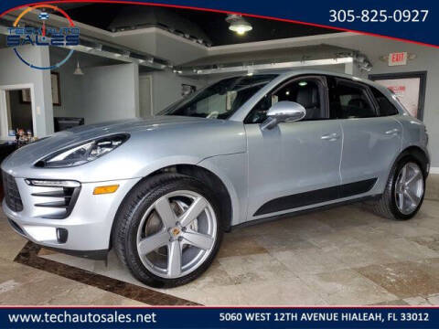 2017 Porsche Macan S AWD photo