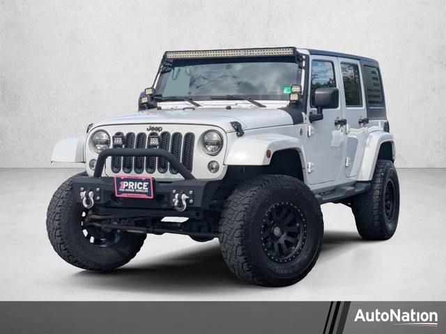2015 Jeep Wrangler Unlimited Sahara 4WD photo