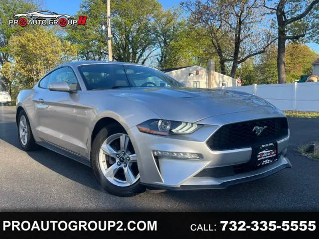 2018 Ford Mustang EcoBoost RWD photo