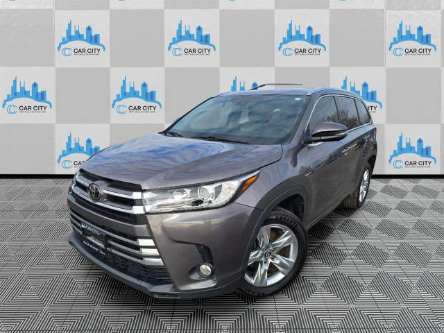 2018 Toyota Highlander Limited FWD photo