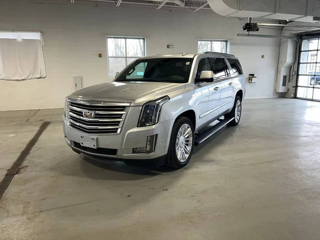 2018 Cadillac Escalade ESV Platinum 4WD photo