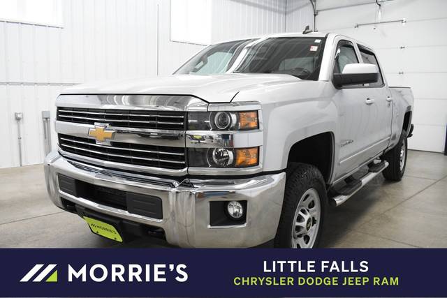 2018 Chevrolet Silverado 2500HD LT 4WD photo