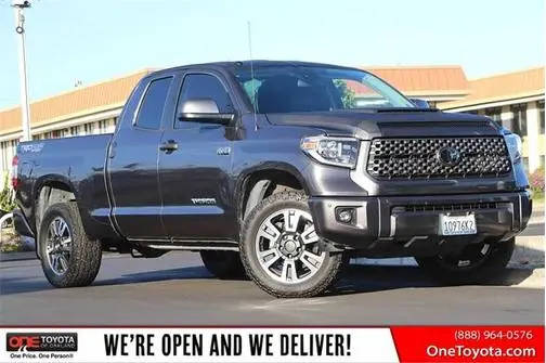 2018 Toyota Tundra SR5 4WD photo
