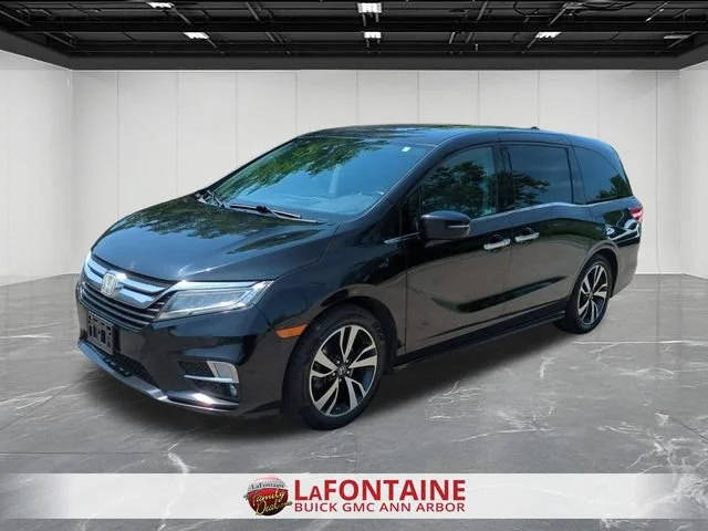 2018 Honda Odyssey Elite FWD photo