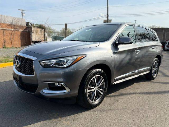 2018 Infiniti QX60  AWD photo