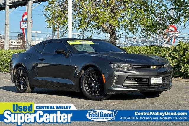 2018 Chevrolet Camaro 1LT RWD photo