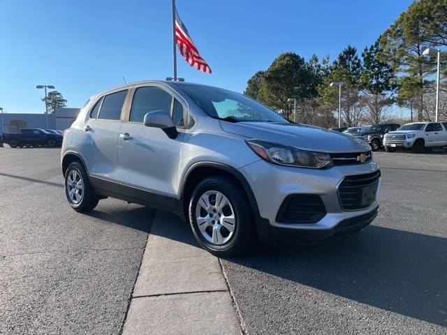 2018 Chevrolet Trax LS FWD photo